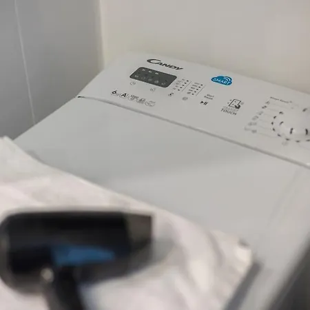 Specious Center With Park View Апартаменты *